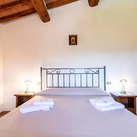 Pugnano Alto- Girasole Agroturismo Lisciano Niccone