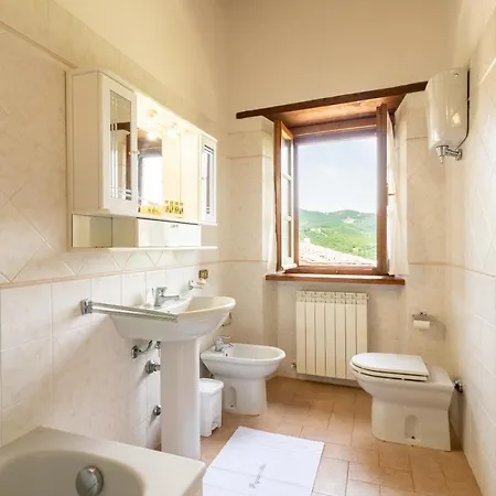 Agroturismo Pugnano Alto- Girasole *